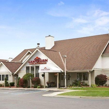 Hawthorn Suites Of Troy Bagian luar foto